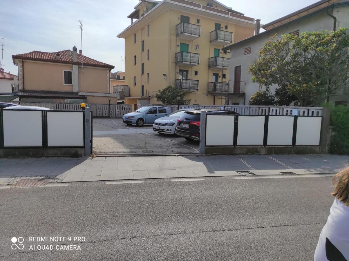 Quito - Dietro Piazza Mazzini - Immobil Relax Lido di Jesolo Exteriör bild